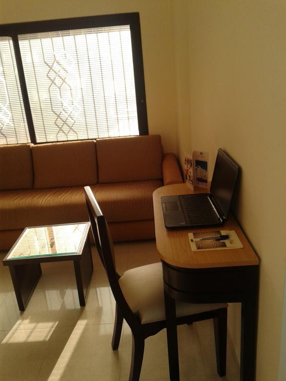 Hotel Al Akhawayn à Oujda Extérieur photo